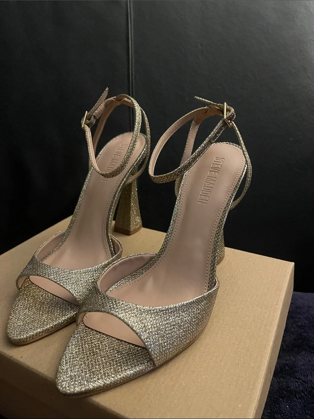 Steve Madden 4.5” Pointy Toe Metallic Gold Ankle-Strap High Heel Sandals NWB